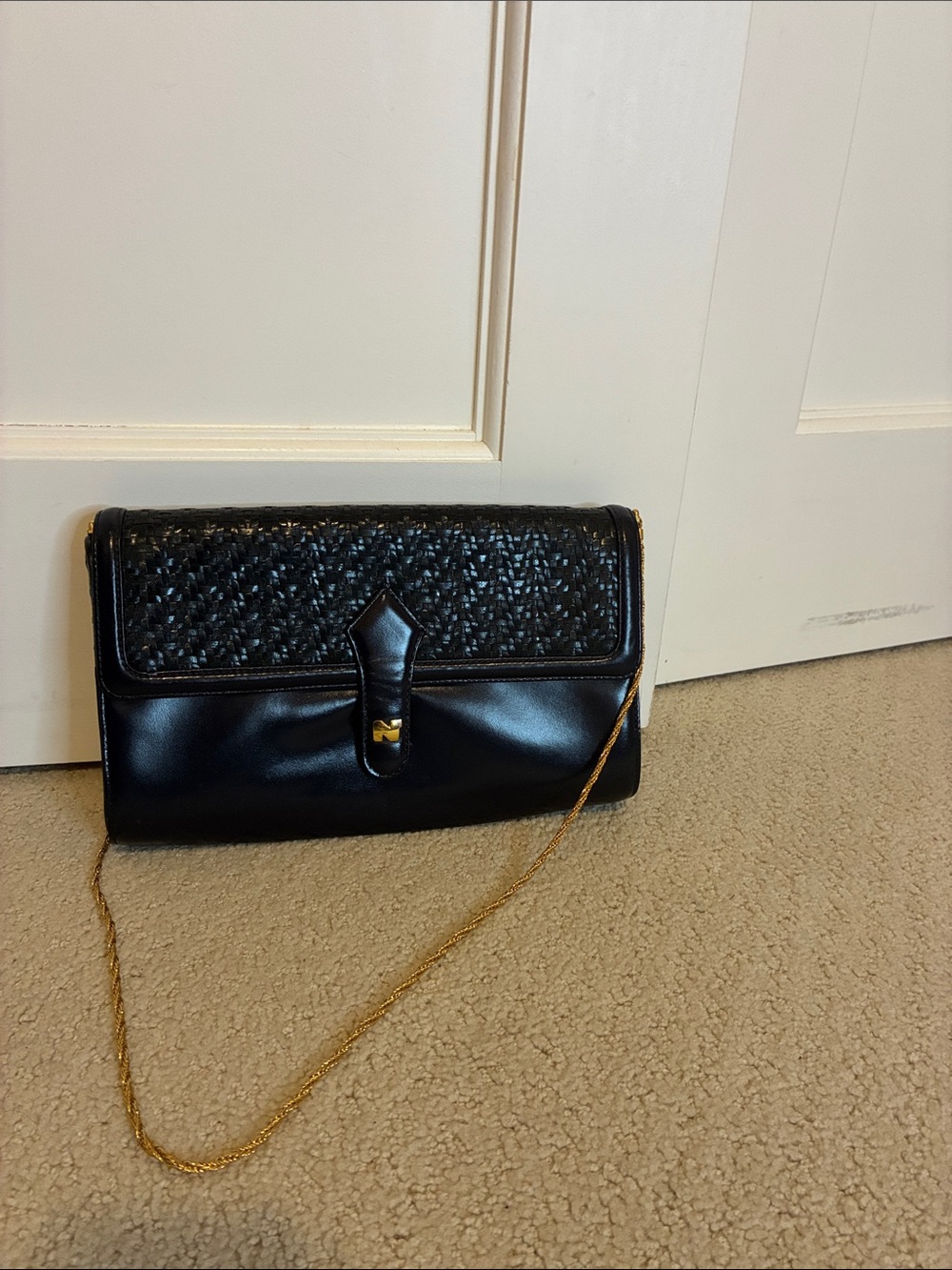 Nina Ricci Vintage Woven Leather Clutch👝